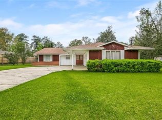 1377 Edward Ln, Bogalusa, LA 70427