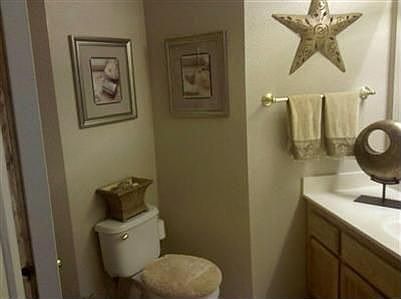 3rd image of 8576 Summer Vista Ct