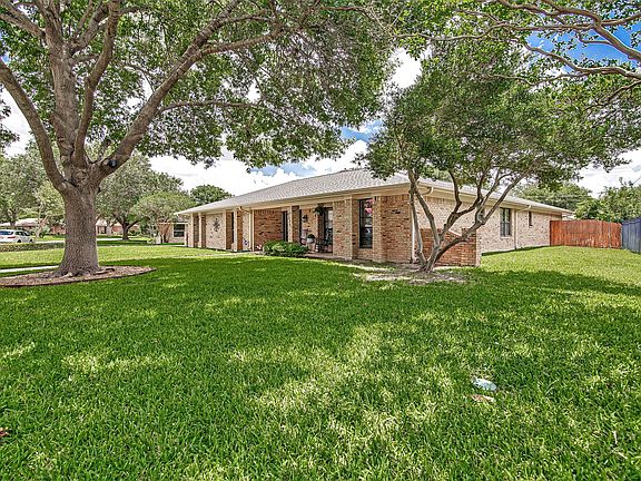 2nd image of 4375 Rota Cir