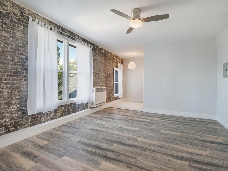 Living Area - 1BR