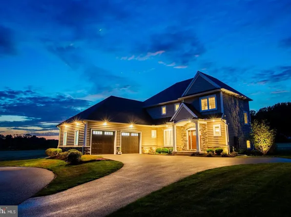 425 E Delp Rd, Lancaster, PA 17601