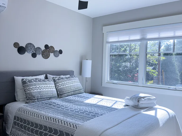 304 Charlotte St #200 — Photo 15