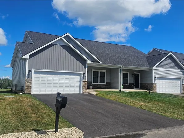 8076 Forest Ridge Ln, Baldwinsville, NY 13027