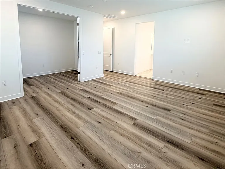 26756 Bermudez St — Photo 29