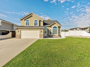 989 E Dry Gulch Rd, Sandy, UT 84094