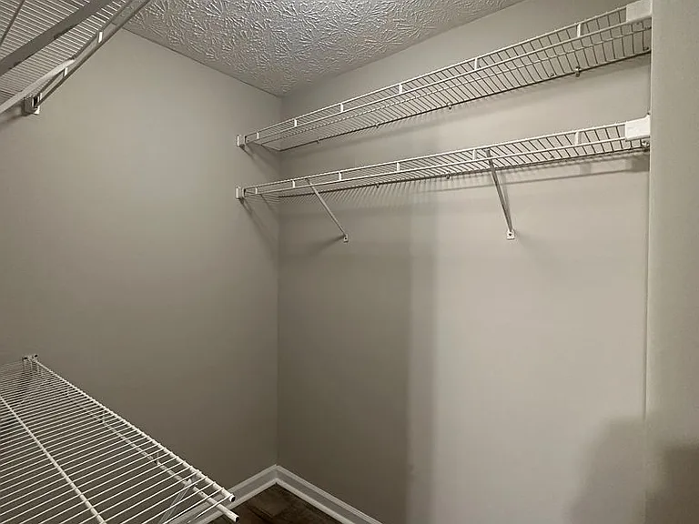 Breckenridge Apartment Homes — Photo 66