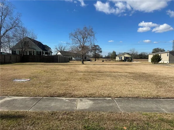 1920 Rose St, Arabi, LA 70032