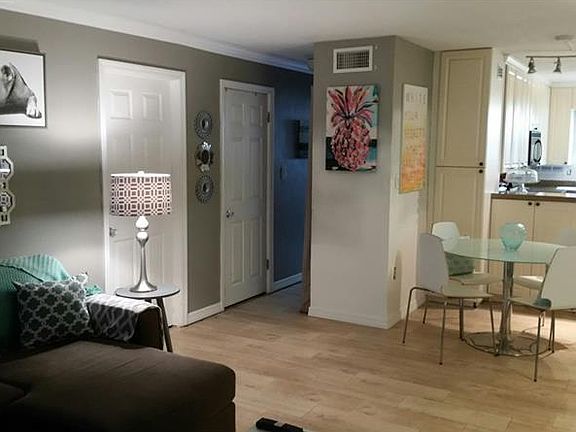 2nd image of 3795 Almeria Ave APT B2