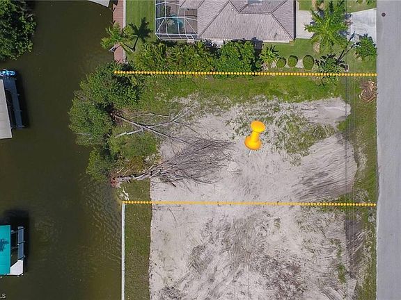 2nd image of 1426 SW 43rd St