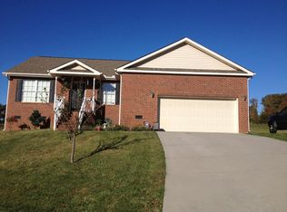 109 Yorkwood Ln, Powell, TN 37849