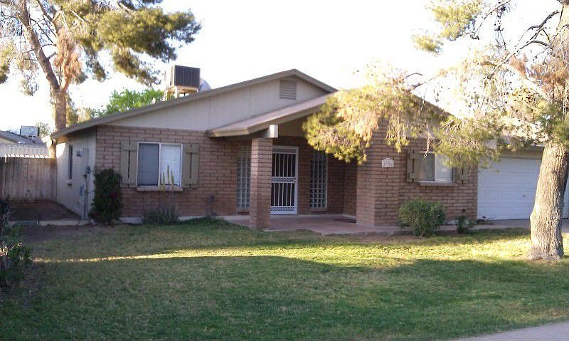 1st image of 1056 W La Jolla Dr