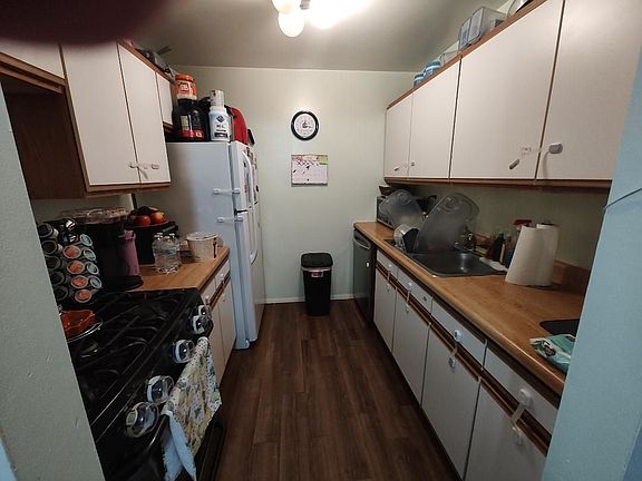 3rd image of 8435 W 99th Ter #35-301