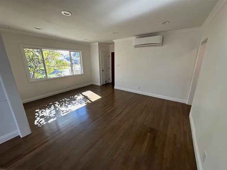 4408 Stevely Ave — Photo 17