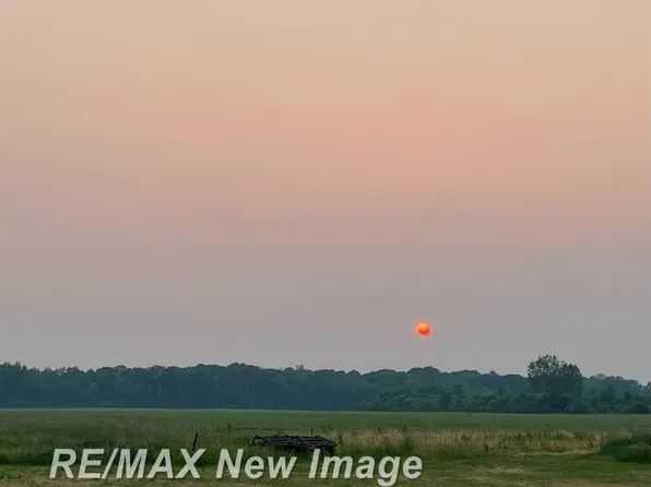 6385 Hospital Rd, Freeland, MI 48623