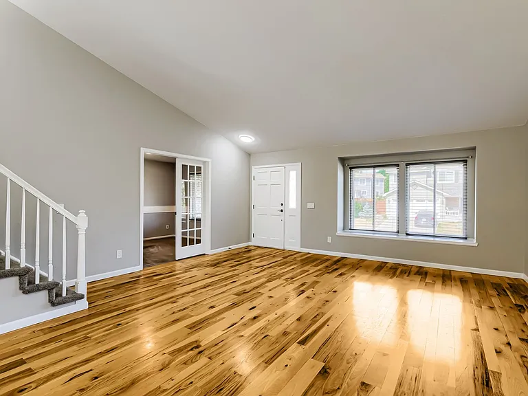 9344 Montrose Way — Photo 6