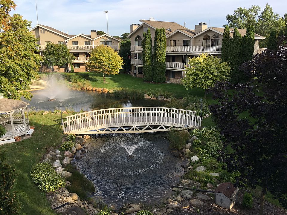 1st image of 21100 Boulder Cir #101