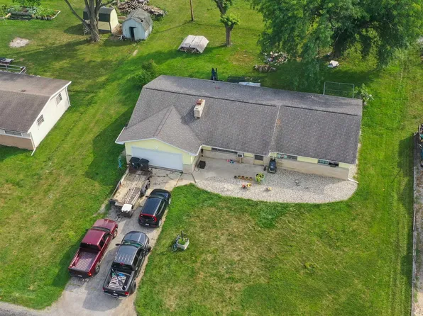 4906 Ashland Dr, Fort Wayne, IN 46835