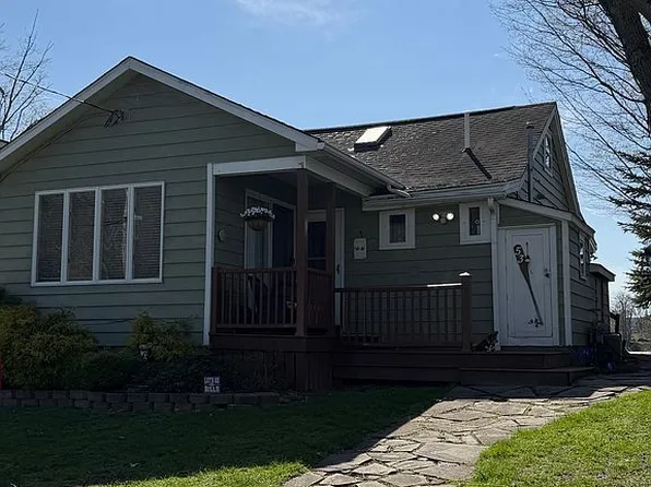 53 Potter Rd, Machias, NY 14101