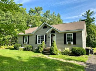 10 Vickery Rd, Auburn, ME 04210