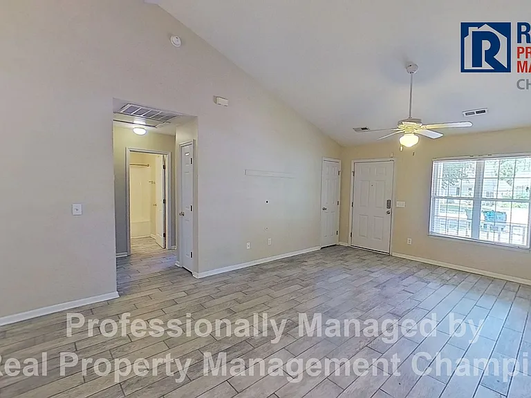 4222 Sunglow Dr — Photo 4