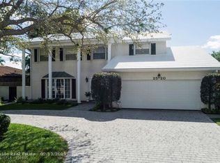 2520 NE 46th St, Lighthouse Pt, FL 33064