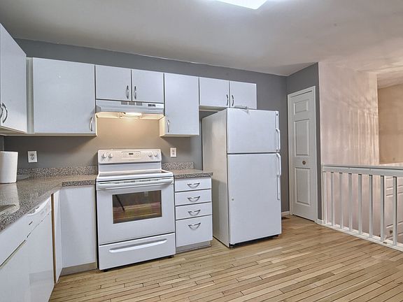 5th image of 6858 Palos Verdes Ln Unit 1
