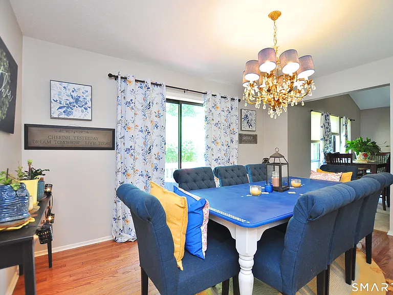 16 Applewood Ln #16 — Photo 12