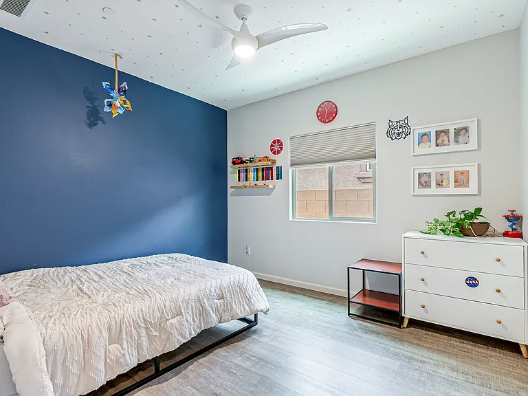 8134 N Circulo El Palmito — Photo 16