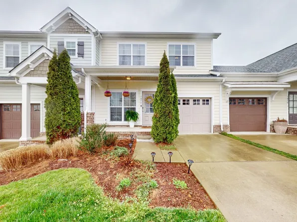 1053 Honey Bush Cir, Franklin, TN 37064