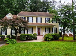 12351 Grove Pl, Chester, VA 23831