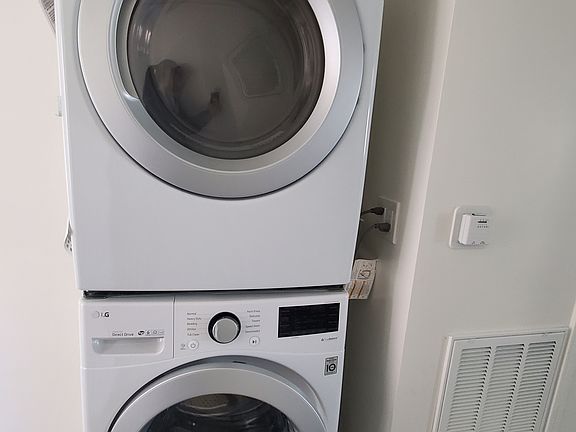 Laundry unit, shared with all tenants (upstairs and downstairs).