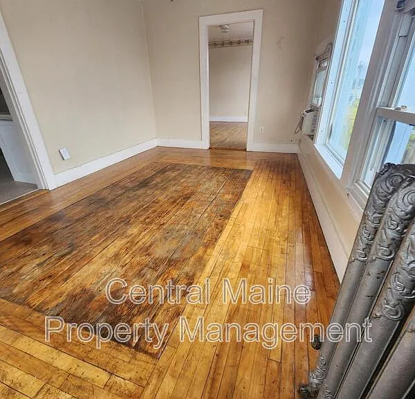52 Hampshire St #4-2 — Photo 6