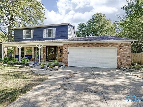 3rd image of 6 Picardie Ct
