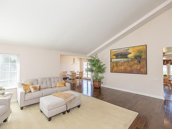 4th image of 4449 Clearcreek Ct