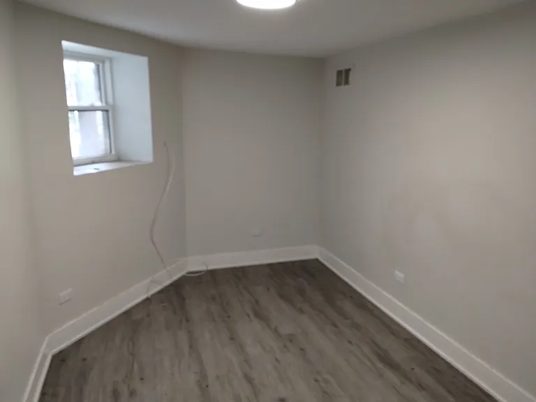3261 W Fulton Blvd #G — Photo 13