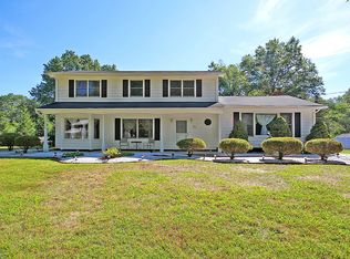 21 Van Doren Dr, Hillsborough, NJ 08844