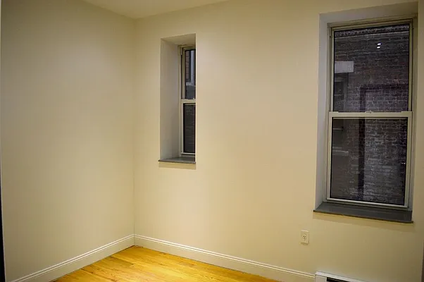 Rented by Your Vanity Realty | media 3