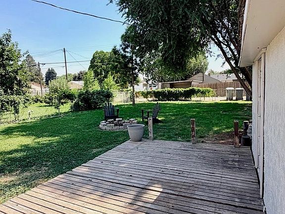 4th image of 720 18th Ave S