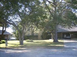 4114 Lark Harbor Ct, Granbury, TX 76049