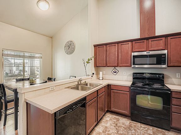 Open Kitchen