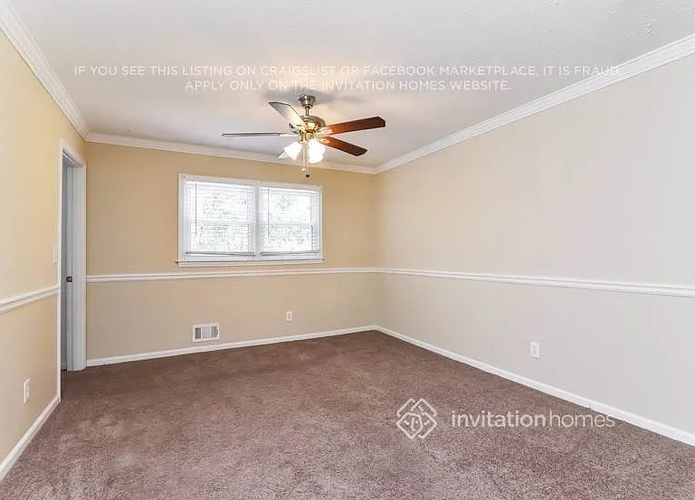 981 Flagg Way — Photo 9