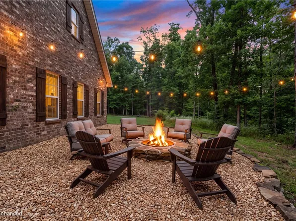 9 Spalding Dr, Bella Vista, AR 72714