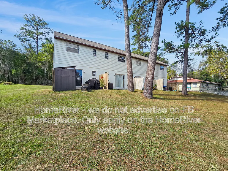 11563 SE 57th Ct — Photo 12