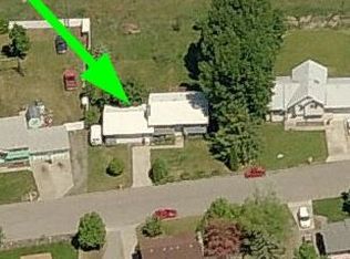 26909 E Sanson Ave, Newman Lake, WA 99025