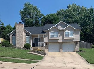 4 Somerset Pl, Collinsville, IL 62234