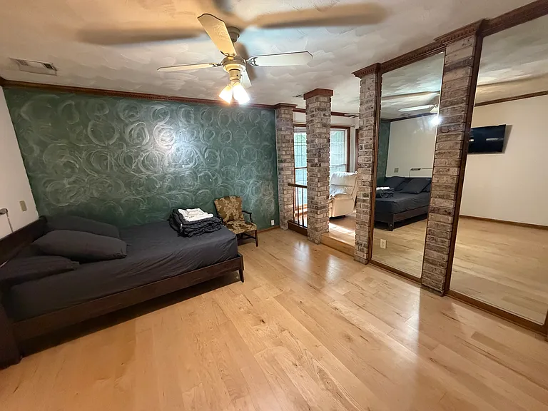 2148 Castleway Ct — Photo 8