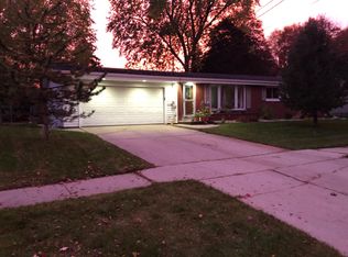 1635 Ranchland Dr, Green Bay, WI 54304