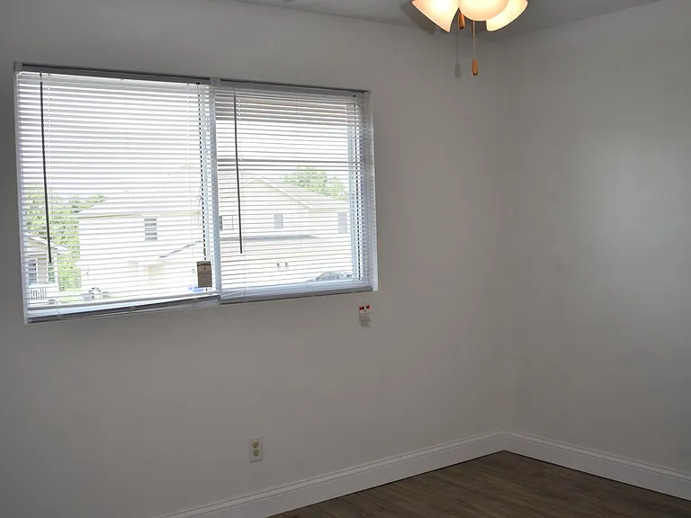 831 Whitetail Ct — Photo 12