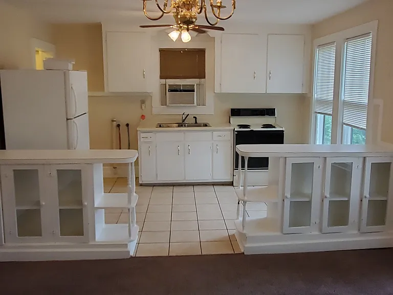 334 McClain Ave — Photo 4