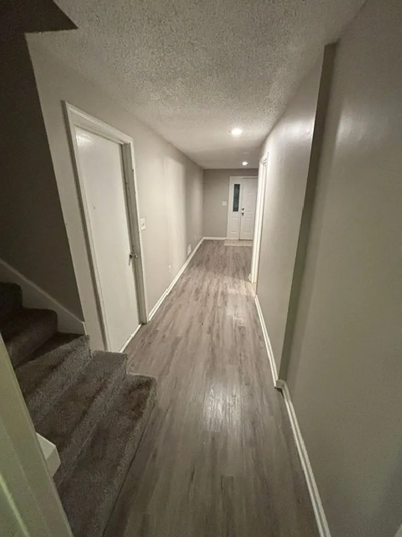 3 Bed/2 Bath Townhome Lee's Summit — Photo 2